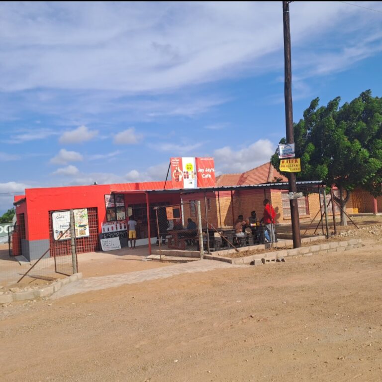 Jay Jay Café Logo Restaurant Outdoor Image